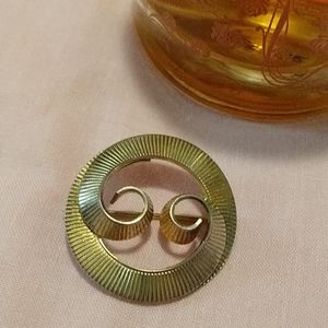 Vintage sterling silver (by Jewelart )